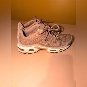 Nike Women's Blush Pink Sneakers